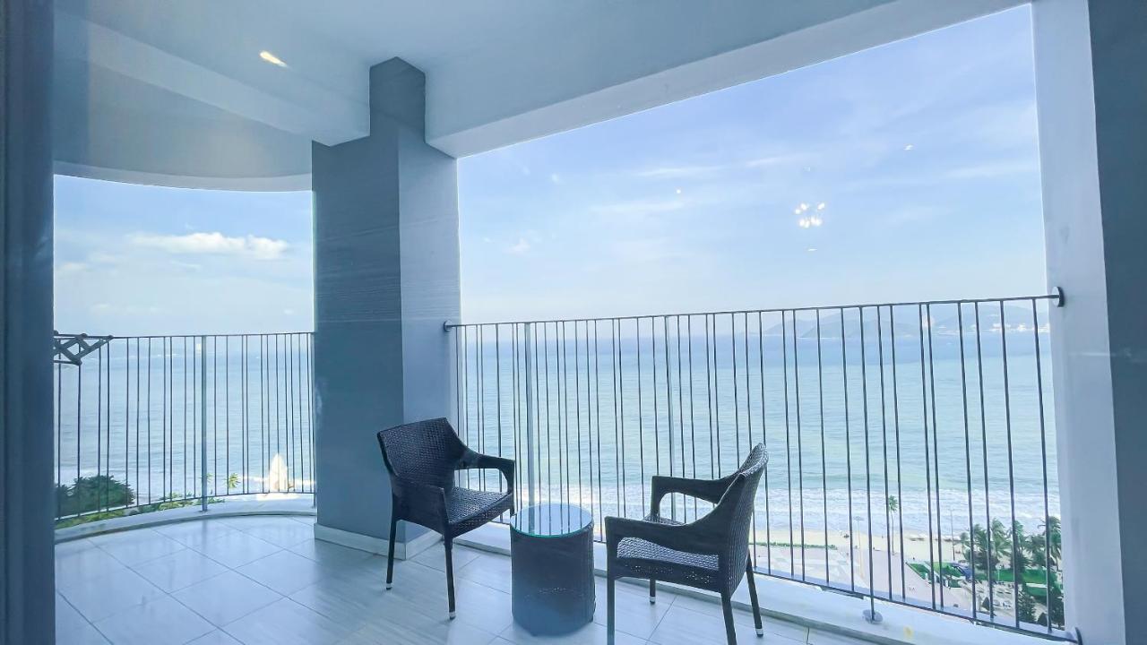 Can Ho Panorama Nhin Toan Canh Bien Nha Trang Exterior foto